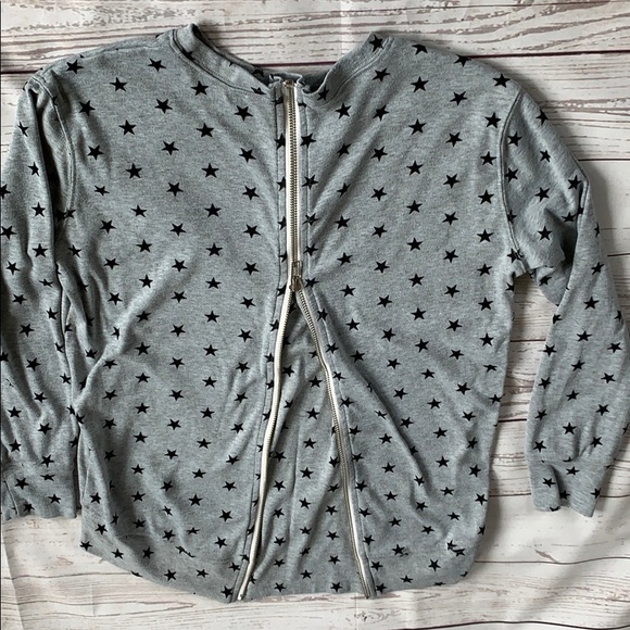 Girls 3/4 length sleeve top size medium, 10 - Picture 5 of 6